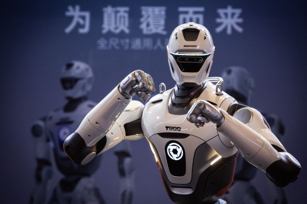 Mỹ - Trung mở mặt trận mới trong cuộc đua AI