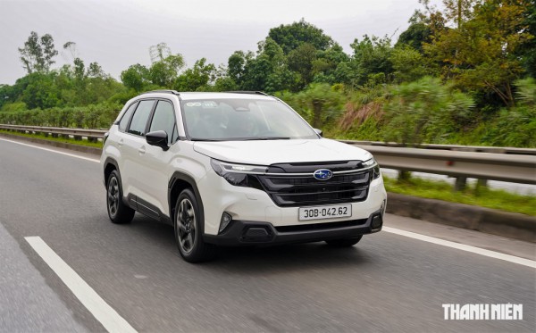 Người dùng Việt lo ngại Subaru Forester lỗi cửa sổ trời, hãng xe Nhật Bản lên tiếng