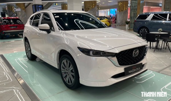 Ô tô crossover hạng C dưới 1 tỉ tại Việt Nam đua giảm giá hàng trăm triệu Ô tô crossover hạng C dưới 1 tỉ tại Việt Nam đua giảm giá hàng trăm triệu