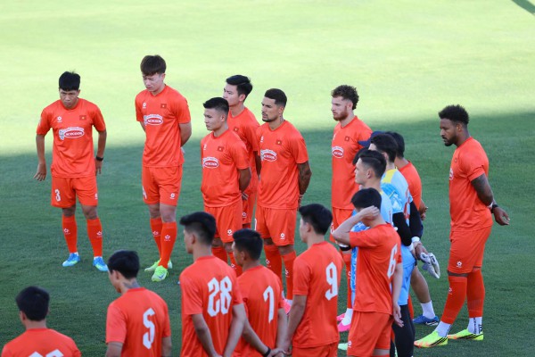 Quang Hải nói rất hay và hóm hỉnh về Tài Lộc, bật mí cách cùng đồng đội xem World Cup