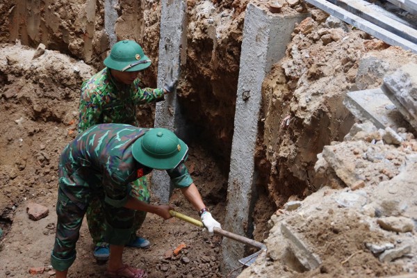 Quảng Trị: Thi công bệnh viện, phát hiện 4 hài cốt liệt sĩ Quảng Trị: Thi công bệnh viện, phát hiện 4 hài cốt liệt sĩ