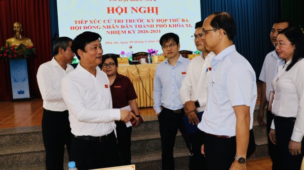 TP.HCM: Cử tri đề nghị Nhà nước mua lại trạm thu phí trên quốc lộ 13 TP.HCM: Cử tri đề nghị Nhà nước mua lại trạm thu phí trên quốc lộ 13