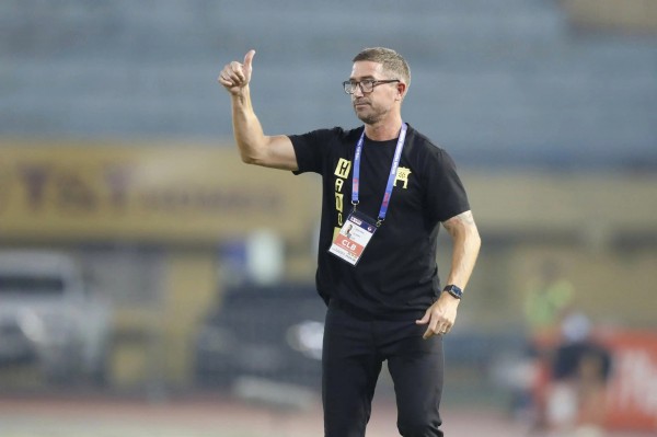 Thua Úc ở World Cup 2026, báo Thổ Nhĩ Kỳ bất ngờ mượn lời HLV CLB Hà Nội Harry Kewell Thua Úc ở World Cup 2026, báo Thổ Nhĩ Kỳ bất ngờ mượn lời HLV CLB Hà Nội Harry Kewell
