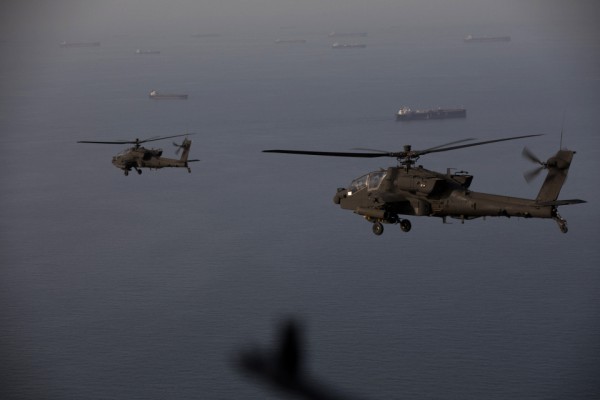 Trực thăng AH-64 Apache của quân đội Mỹ rơi gần eo biển Hormuz