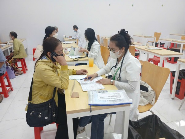 Vĩnh Long khó khăn trong bố trí 1.288 tỉ đồng khám sức khỏe miễn phí toàn dân