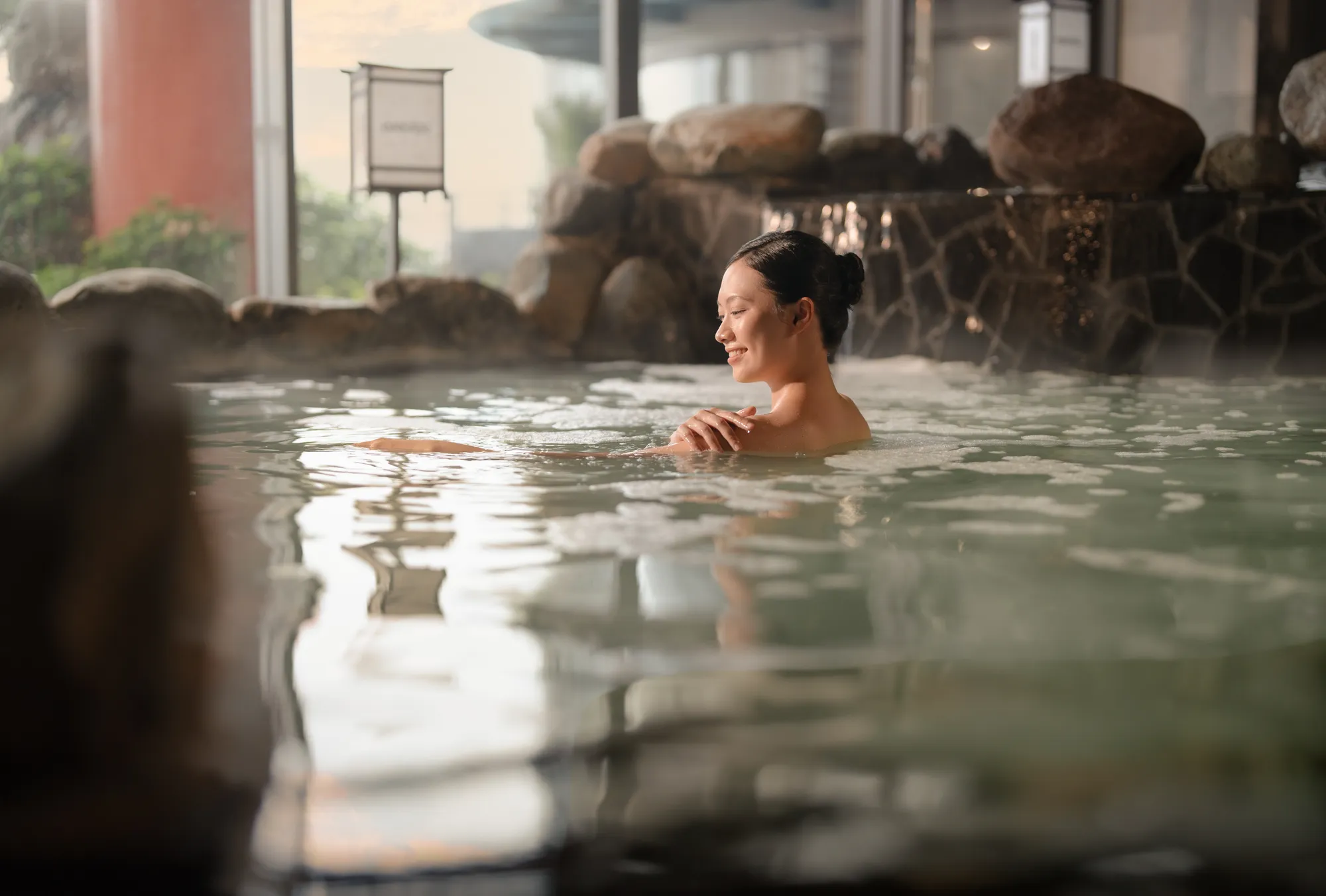 Bí quyết sống khỏe của người Nhật nhờ tắm khoáng nóng thường xuyên